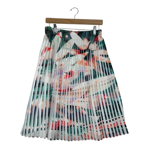 Nicole Miller Dresses & Skirts - Nicole Miller Artelier Floral Print Pleated Skirt size 6 Multicolor